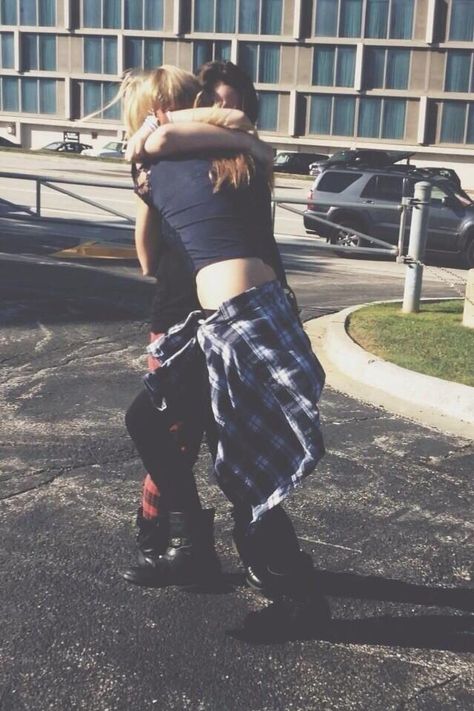 A good man is hard to find by flannery oconnor summary