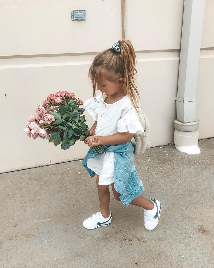 How to find a particular photo online