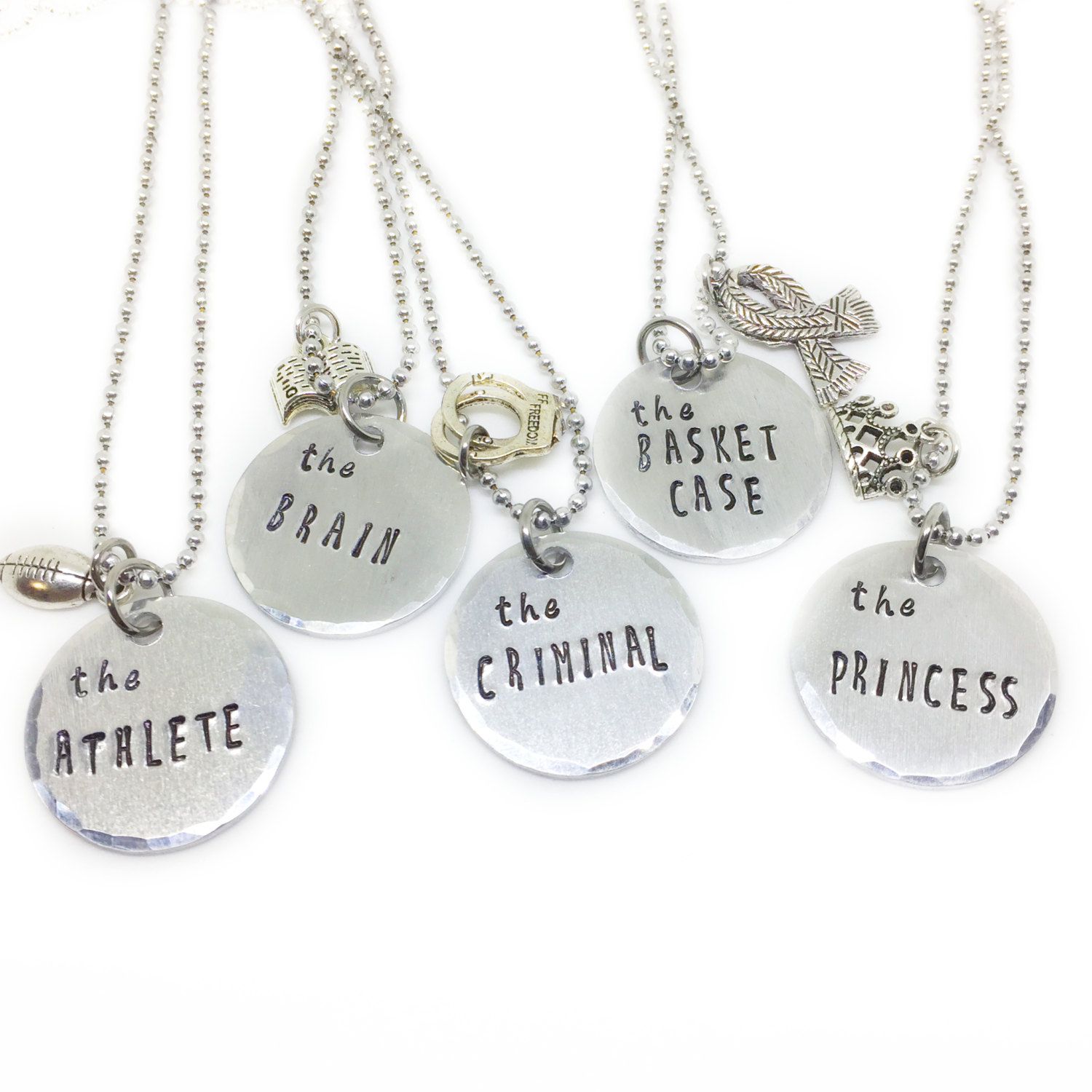 How to find facebook friends on discord