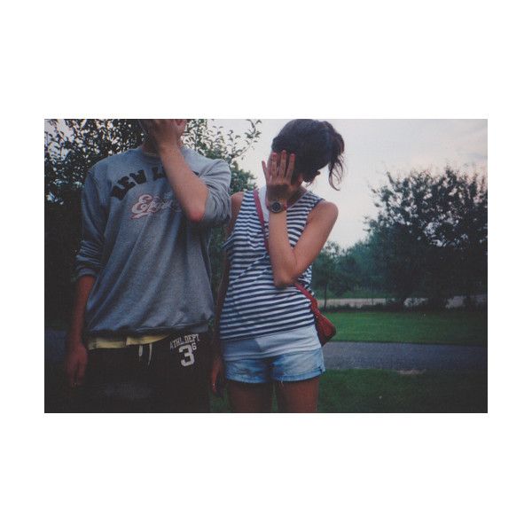 Find the odd man out crow pig frog vulture