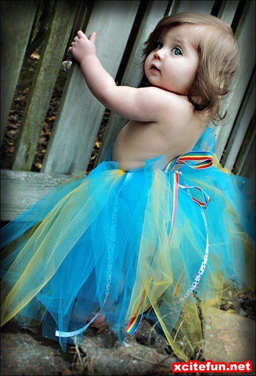 Man looking away from girlfriend meme