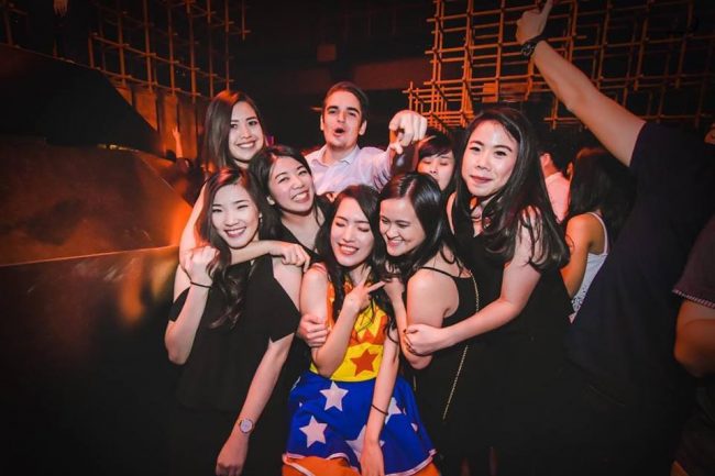 When you finally meet a guy who knows what hes doing