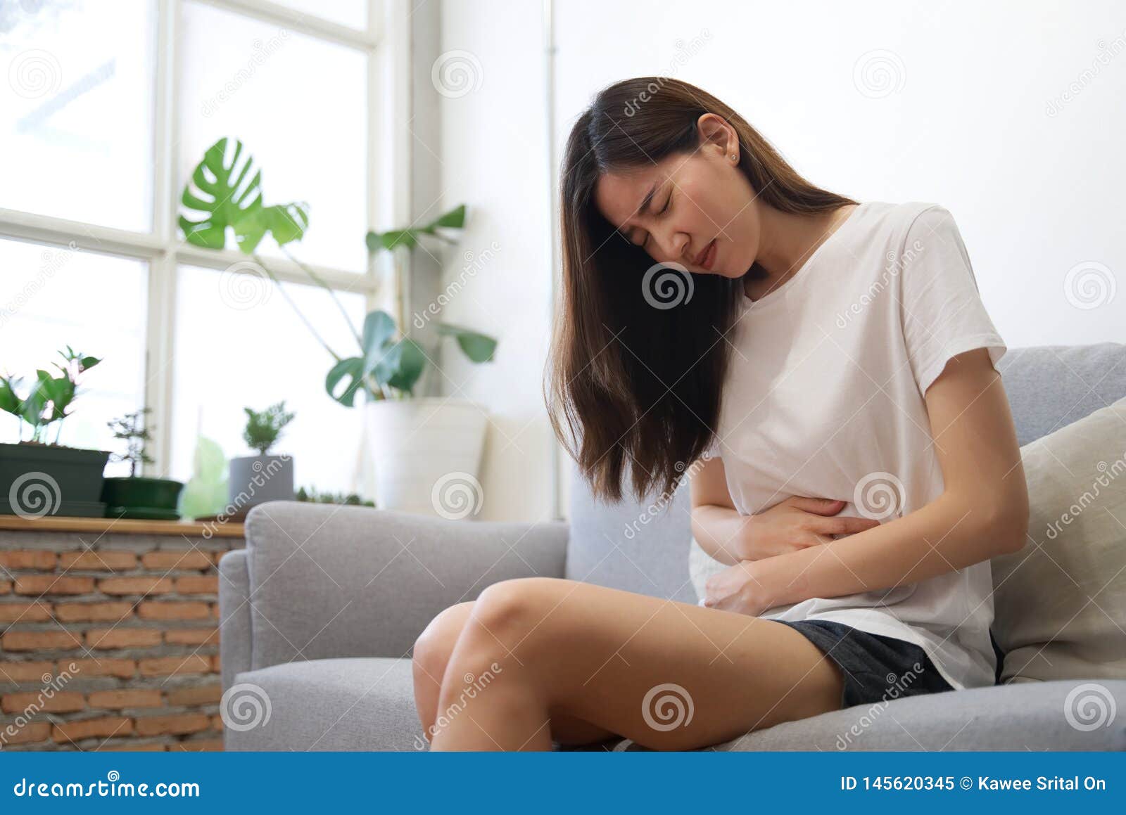 Pregnant woman gets bitten by a snake